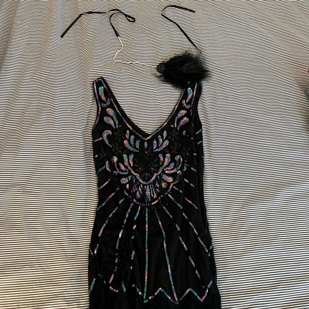 HALLOWEEN! Black flapper dress with Headpiece included!